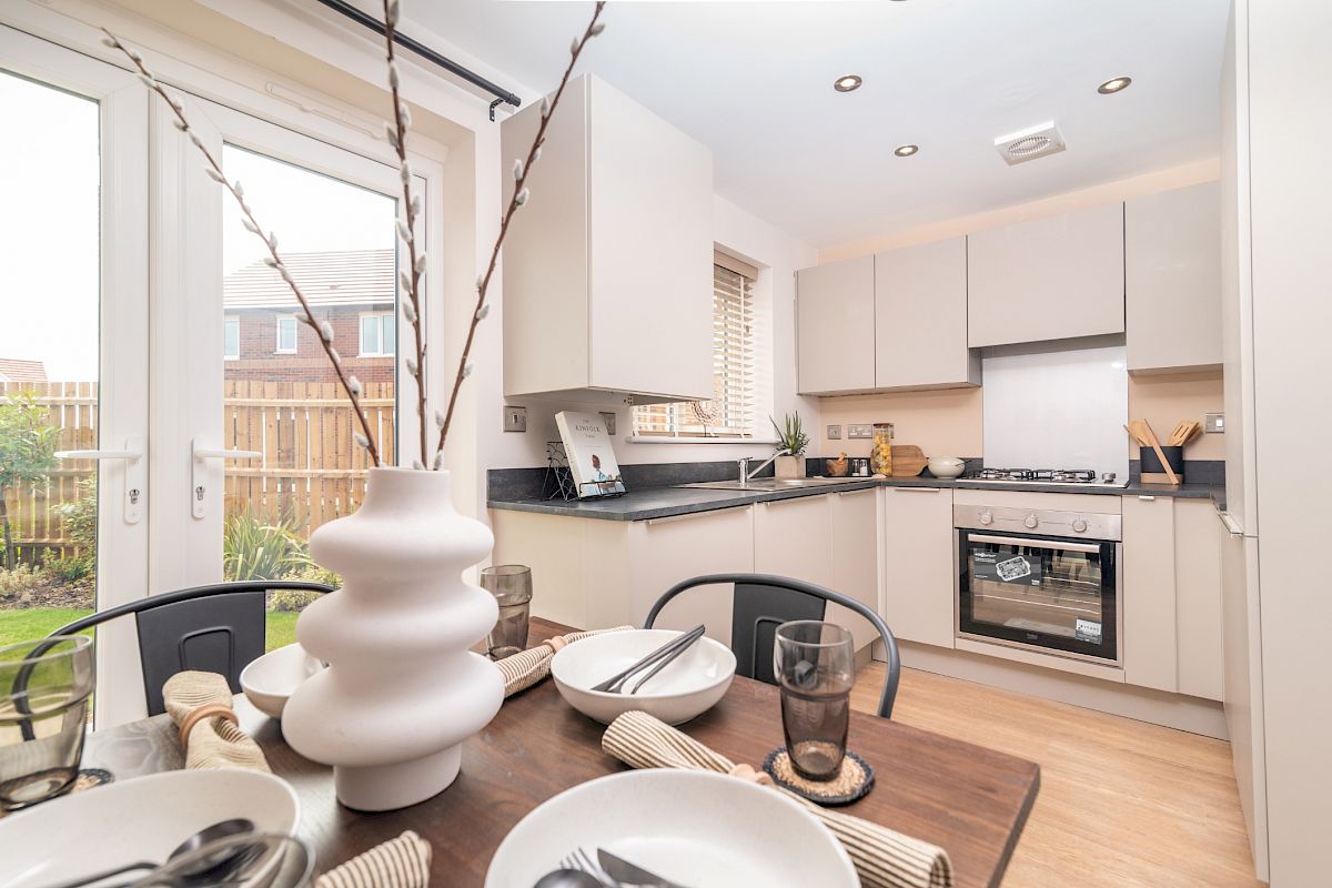 Home Reach Flex shared ownership example kitchen diner at Crown Gardens